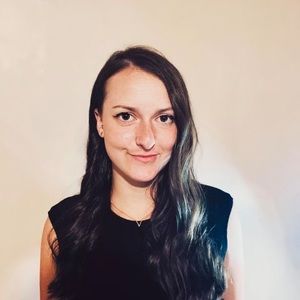 Meet your Posher, Kelly